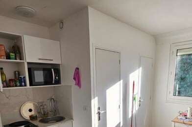 Appartement 1 pièces 700 €