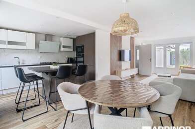 Maison 4 pièces 1440 €