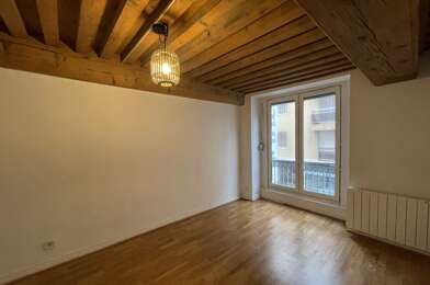 Appartement 2 pièces 890 €