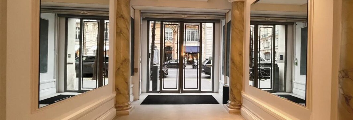 Bureau  51 m² à louer à Paris (75000)