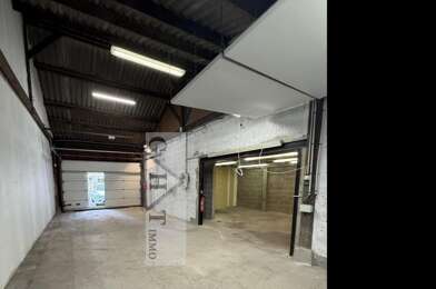 Local industriel  330000 €