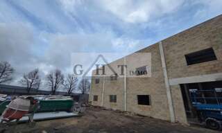 Local industriel  730 m² à louer à Sarcelles (95200)