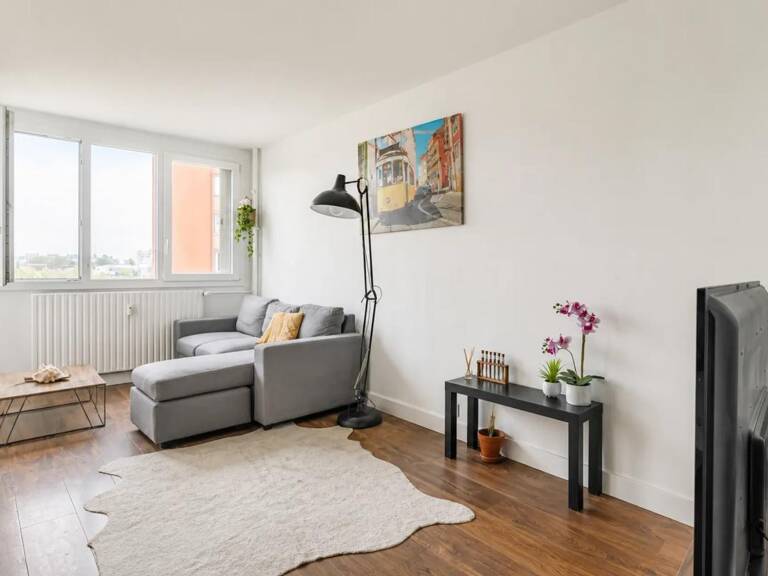 Bel appartement traversant à Saint-Denis — photo 1