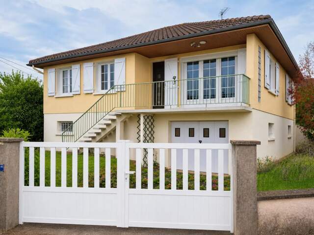 Maison 5 pièces à Roches-Prémarie-Andillé louée — photo du bien