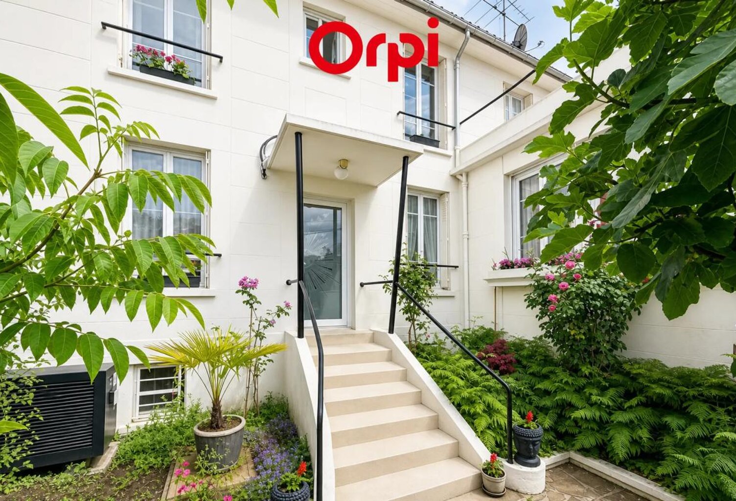 Maison de 147 m² avec jardin à Créteil — photo 1