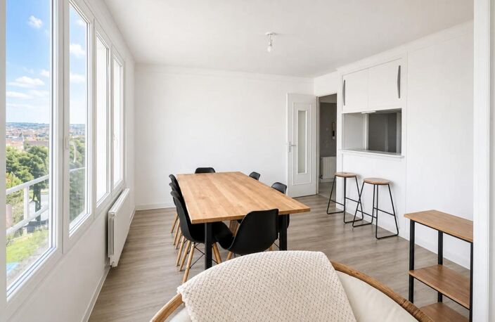 Appartement de 3 pièces de 64 m² à Mantes-la-Ville — photo 2