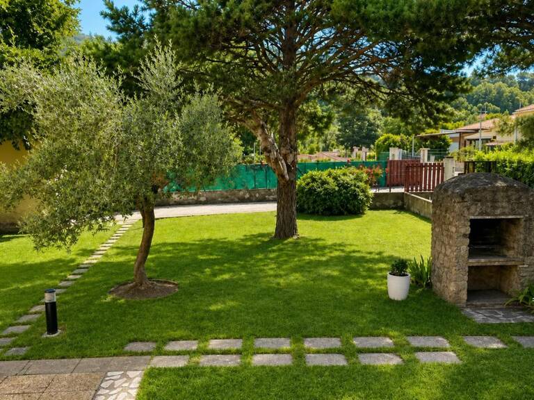 Maison 152m² avec jardin à Les Salles-du-Gardon — photo 1