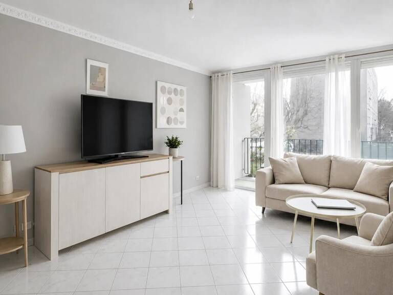 Grand Studio lumineux avec balcon à Villeneuve-Saint-Georges — photo 1