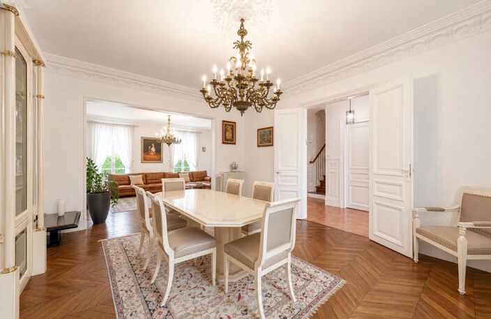 Maison de 10 pièces de 280 m² à Château-Thierry — photo 4