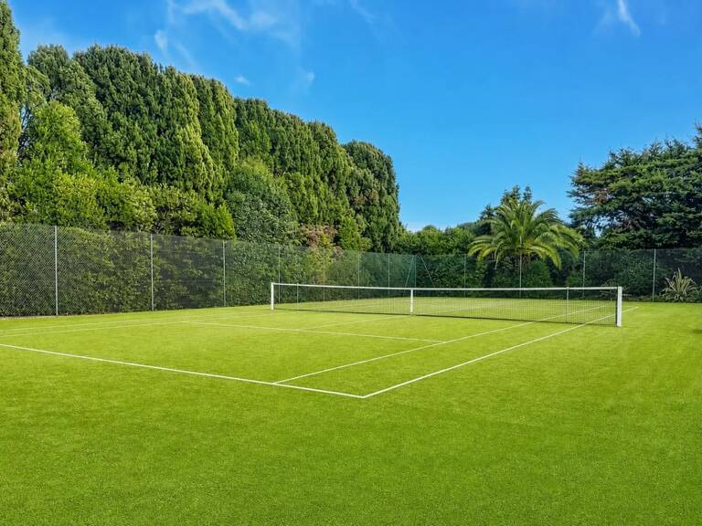 Bien rare à Antibes : appartement-villa avec jardin privé — photo 1