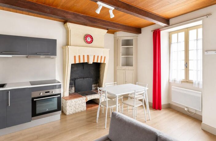 Investissement locatif idéal coeur de Jonzac, 137m² — photo 4