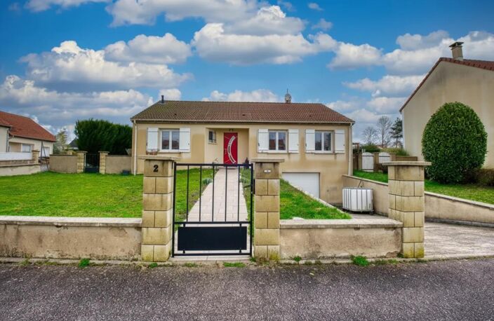 Maison plain-pied 6 pièces avec jardin et piscine — photo 2