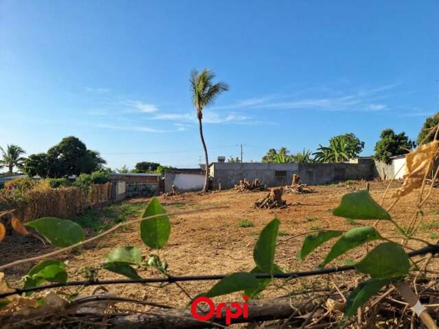 ORPI SAINT GILLES LES HAUTS - Terrain À Vendre — photo du bien