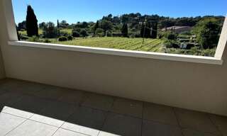 Appartement 2 Pièces 61 m² à louer à Le Beausset (83330)