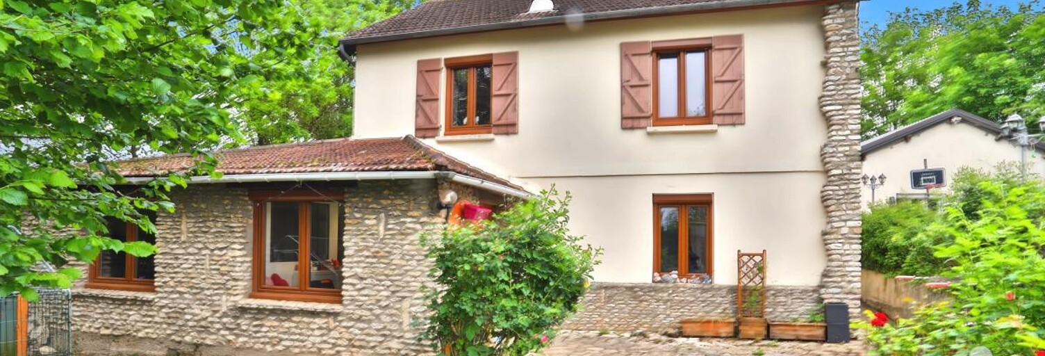 Maison 7 Pièces 159 m² à vendre à Gisors (27140)
