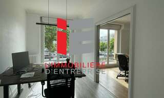 Bureau  83 m² à louer à Lorient (56100)