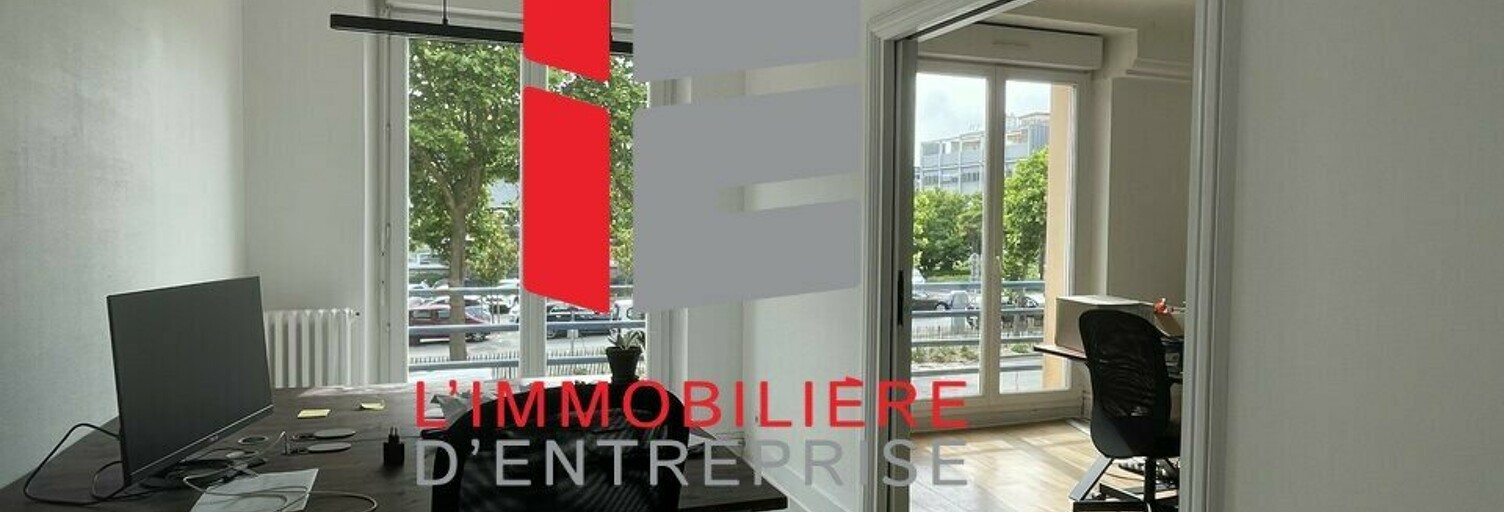 Bureau  83 m² à louer à Lorient (56100)