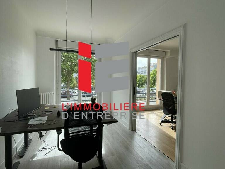 BUREAUX A LOUER — photo 1
