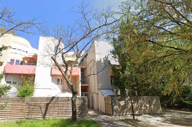 Appartement 3 pièces 574 €