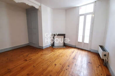 Immeuble  256000 €