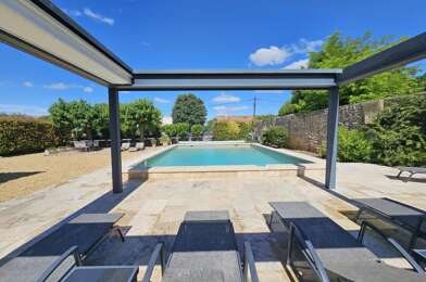 Maison 8 pièces 999900 €