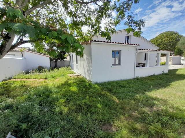 Immobilier Ile de Ré - coeur du village de Loix — photo du bien