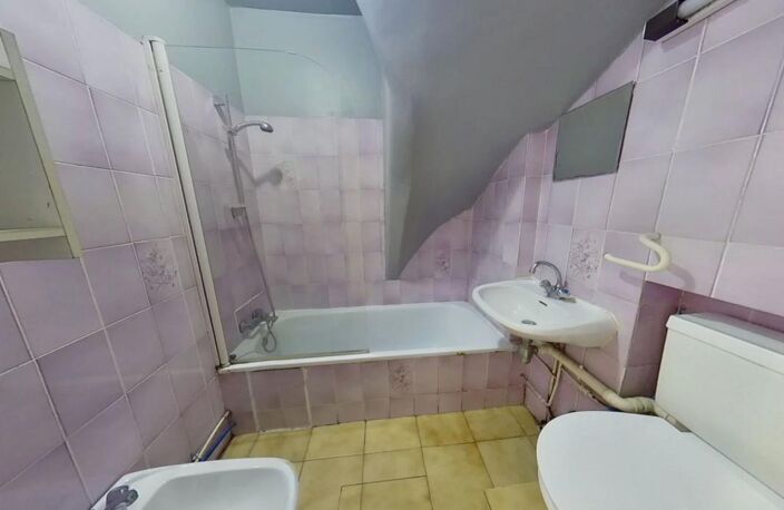 EXCLUSIVITE GRANDE MAISON FAMILIALE MEYZIEU — photo 5