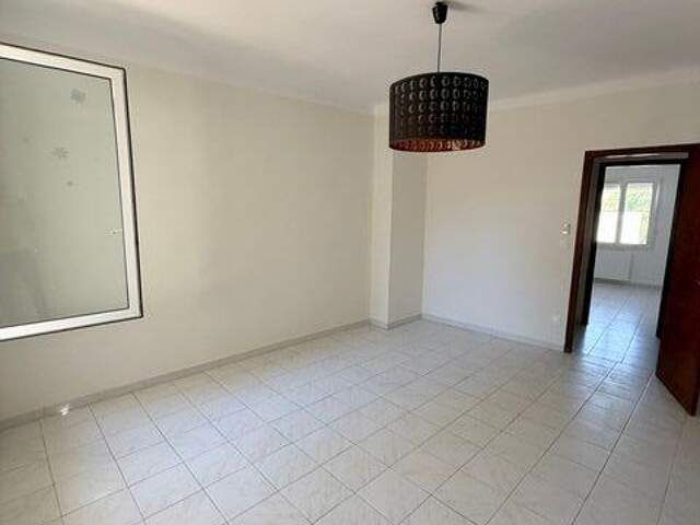 Appartement 3 pièces 64,9m² - MAUGUIO — photo du bien