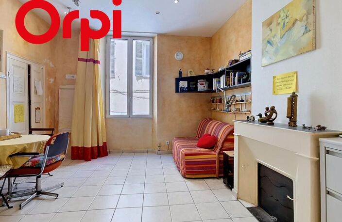 Studio 20m² à vendre centre ville de TOULON, proche centre commercial Mayol — photo 2