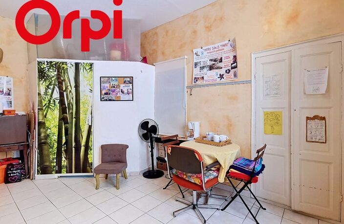 Studio 20m² à vendre centre ville de TOULON, proche centre commercial Mayol — photo 3