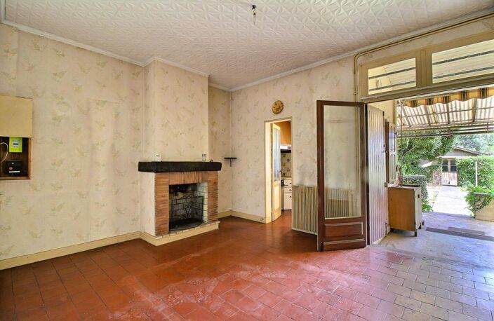 LE BOUSCAT, MAISON PLAIN-PIED À RÉNOVER AVEC FORT POTENTIEL (AGRANDISSEMENT + DÉPENDANCE) — photo 2