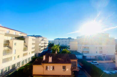 Appartement 3 pièces 215000 €