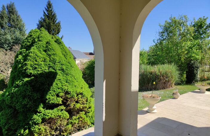Maison  6 pièce(s) 160 m2 — photo 2