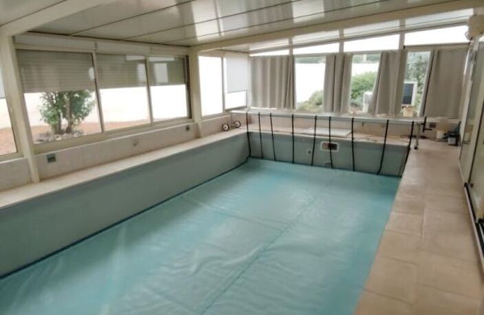 MOREE  pavillon économique de plain pied avec piscine couverte + 2 garages — photo 2
