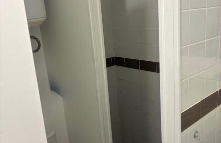 GRAVIGNY - 27930 - Studio RDC - Résidence sécurisée - 24 m2 - 52000  HAI — photo 3