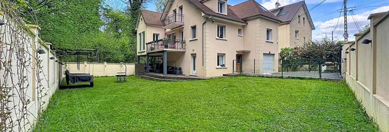 Maison 10 Pièces 241 m² à vendre à Igny (91430)