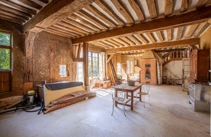 Maison 290 m2 Grand Caractère 17eme siècle,10 pièces , 6 Chambres, rénovation à terminer 27700 — photo 3