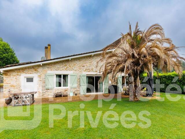 Baisse de prix - MAISON DU XVIIIe restaurée avec goût — photo du bien