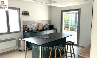 Maison 6 Pièces 163 m² à vendre à Saint-Cyr-sur-Mer (83270)