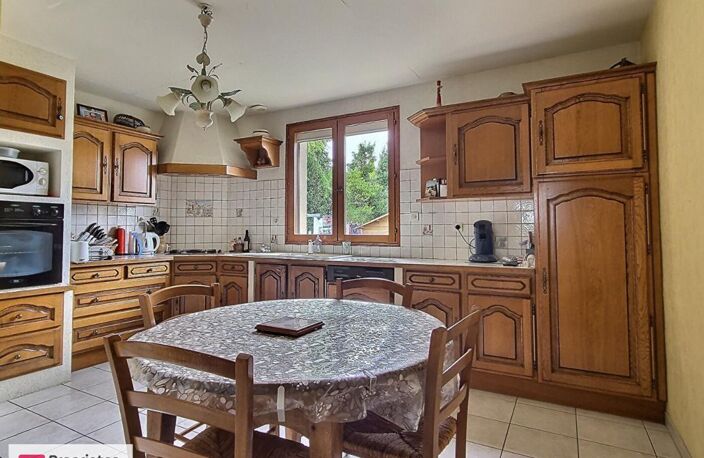 Maison PLAIN-PIED 171 m² - 4 chambres - ALLONNES (49650) — photo 5
