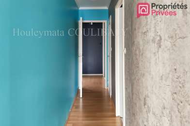 Appartement 4 pièces 101590 €