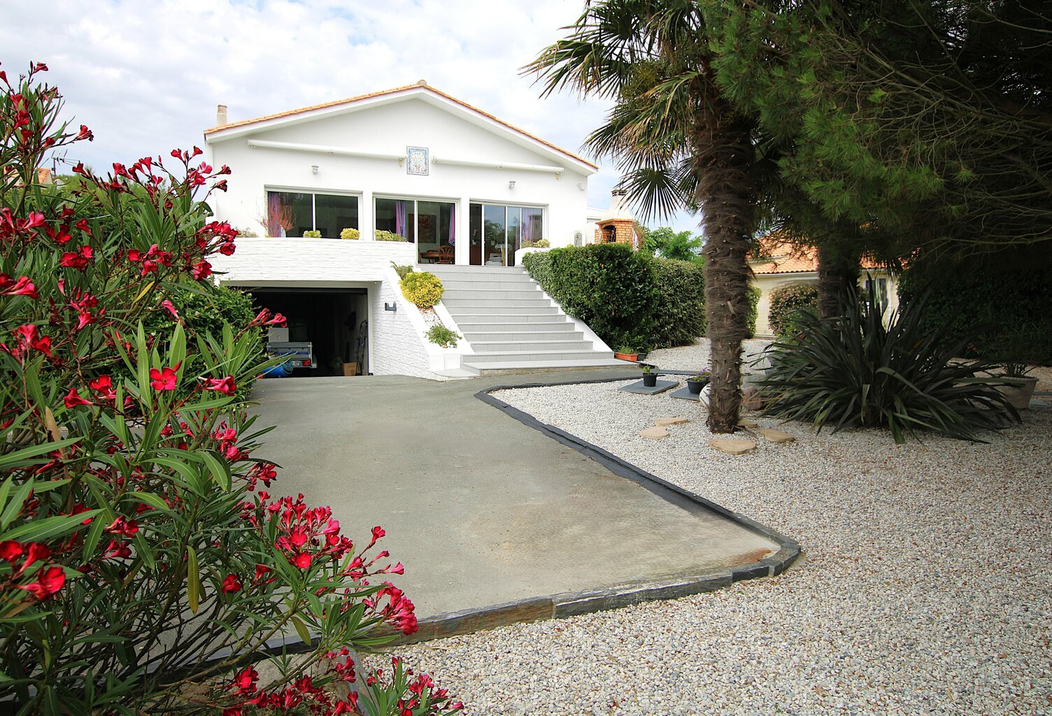 Maison vue mer à Port des Barques — photo 1
