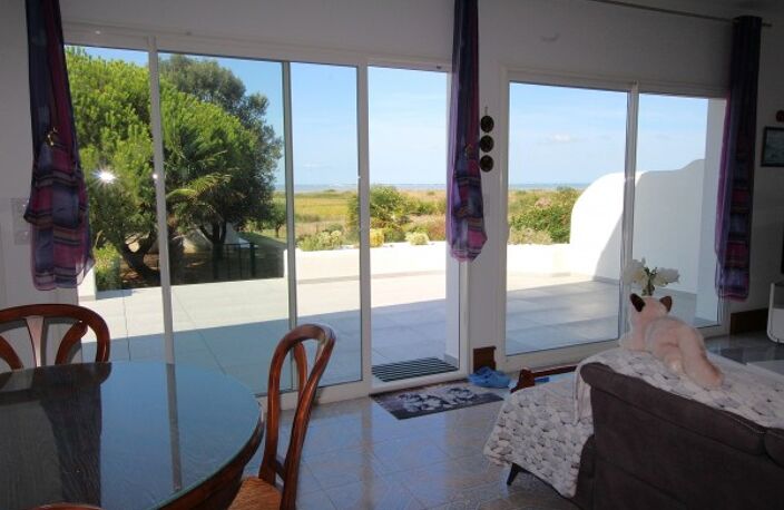 Maison vue mer à Port des Barques — photo 3