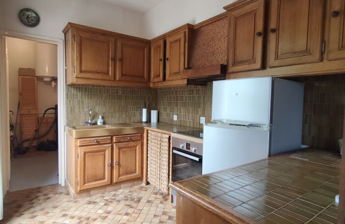 SUPERBE APPARTEMENT F4 DE 72M2 REFAIT A NEUF AVEC GOUT DANS — photo 4