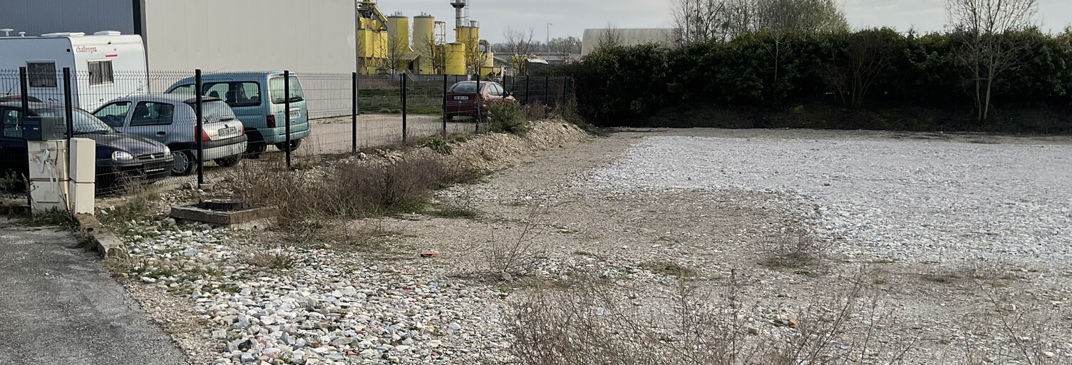 Terrain  1552 m² à vendre à Morestel (38510)