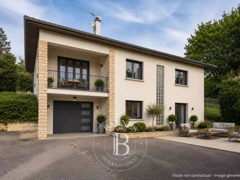 Saint-Cyr-au-Mont-d'Or -  Maison de 196 m² à rénover - 4 chambres - Garage - Terrain 3000 m² -  Vue dégagée - Garage — photo 1