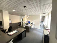 VOIRON - LOCAL COMMERCIAL - CENTRE — photo 3