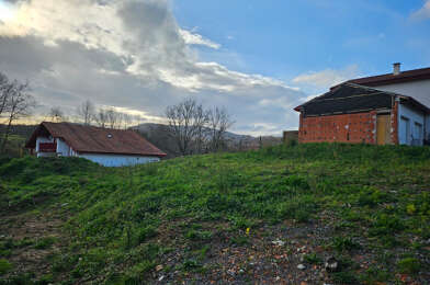 Terrain  234000 €