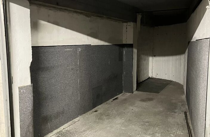 LIBERATION - Trachel - Garage/Box fermé - RDC - 40.000 euros — photo 4