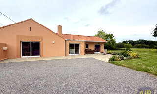 Maison 6 Pièces 190 m² à vendre à Sainte-Pazanne (44680)